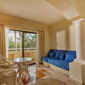 Junior Suite Superior Ocean Front